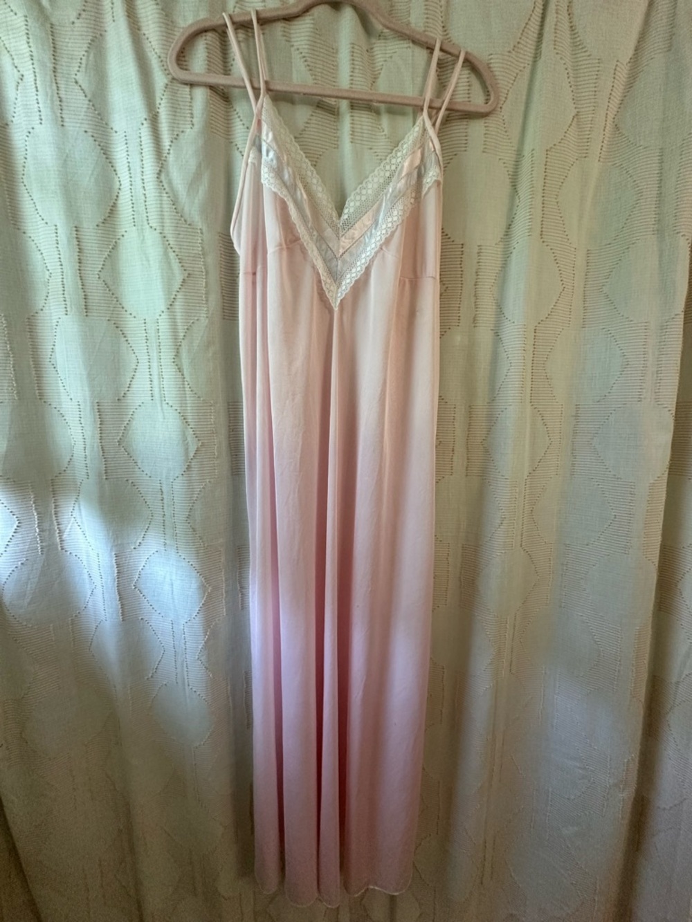 VINTAGE Women's Pink Lace-Trim Slip Nightgown
